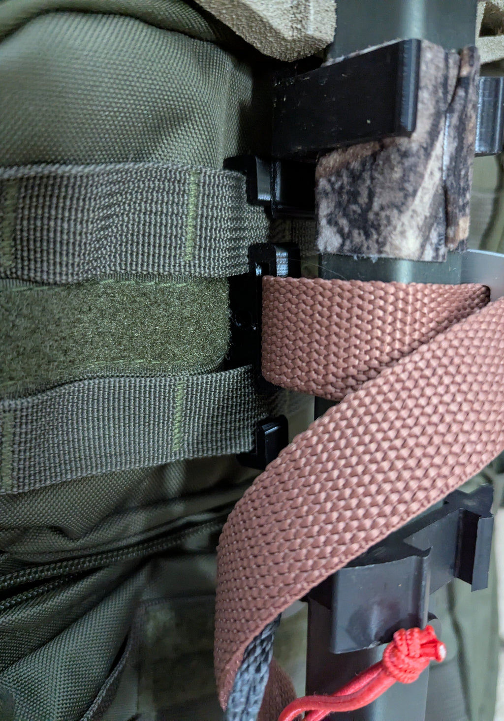 Molle Reverser Clip