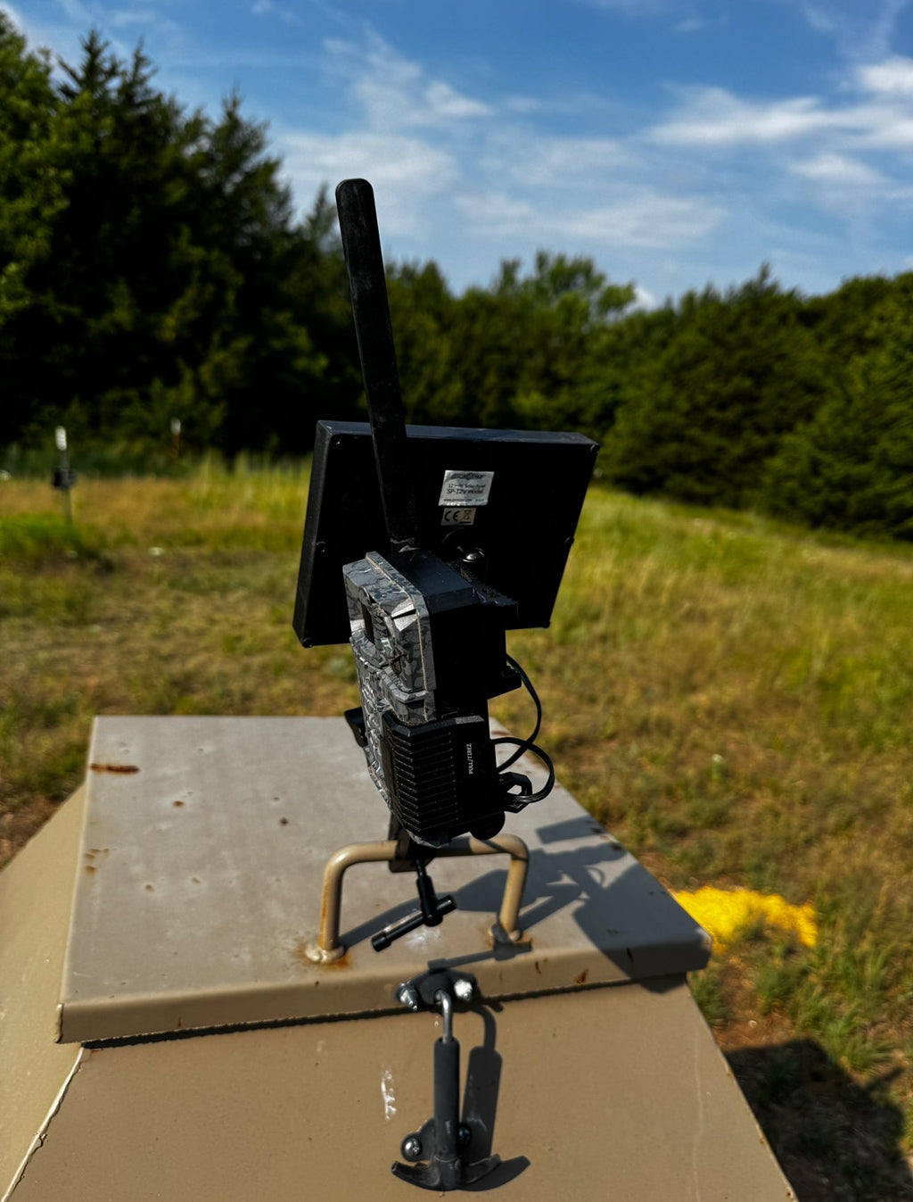 Trail Camera Clamp Mount for Gates, Tanks & Limbs | Tri-Claw